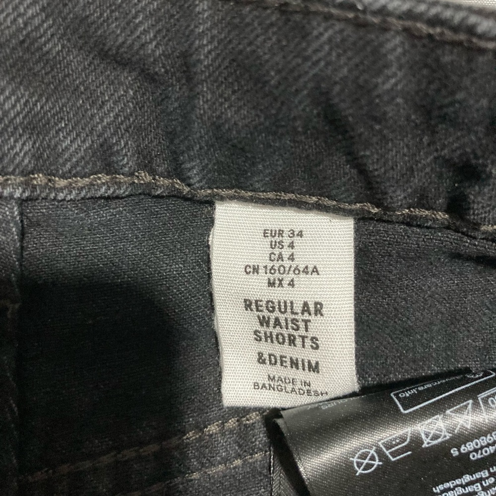 H&M size 4 vintage black jean shorts